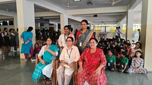 Veteran Comedian Nayana Apte