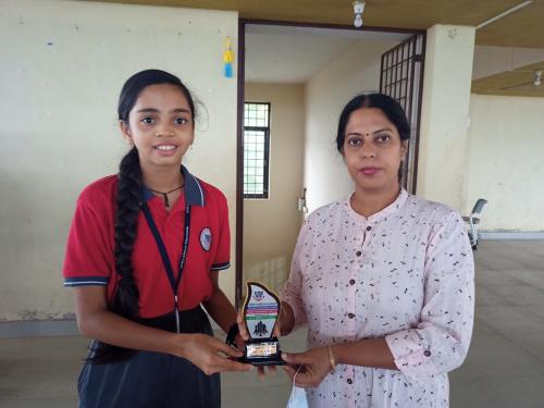Neelaya Korde from std VIII participated in the GVM's Chess in School.