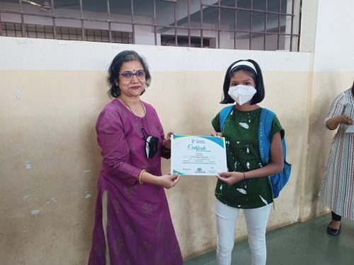 Anjali Naik of std VI participated in Face Painting-Smiles of Nature at Panache 2022, an Interschool online competition
