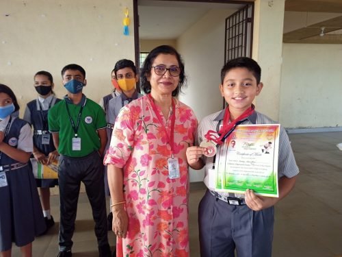 Anvay Dhavalikar won 2 silver medals in Road race 1 and Road race 2, skating competition organised by Maratha Yuvak Sangh, Belgaum 