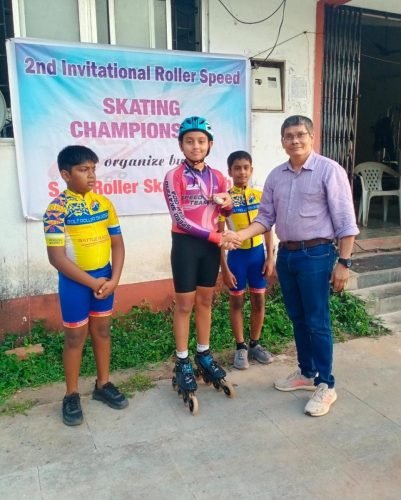 Congratulations Anvay Dhavalikar of std VI for winning two gold medals in 500 metres n 1000 metres races, age group 11-14 boys, inline in 2nd Invitational speed skating championship ,oraganised by S.S. Roller Skating Club, Chinchinim.