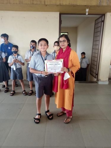 Anvay Dhavalikar of std VII qualified for quater finals in 500 + Dmts Rink race. His position was second in 100 metres Rink race and one lap road race.  Many many congratulations Anvay.