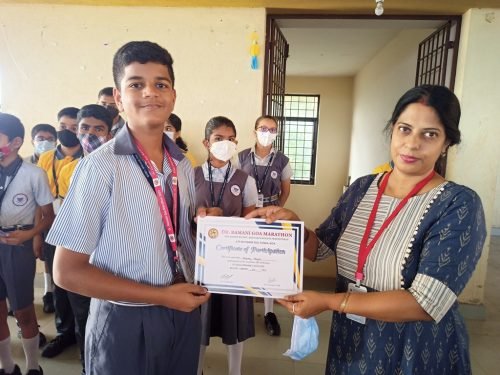 Deepraj Nayak of std IX participated in 10 kms Dr Ramani Marathon